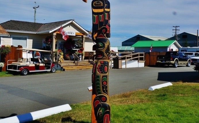 Totem-and-office.jpg